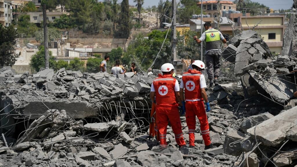 Israeli Airstrikes in Southern Lebanon Kill 11, Hezbollah Vows Retaliation