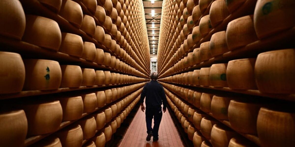 Italy’s Parmigiano Reggiano: Assessing Heat Wave Impact on Cheese Production