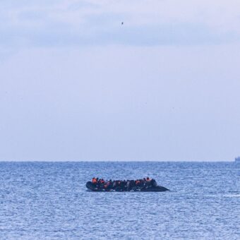 Nearly 100 Migrants Rescued After Boat Breakdown in Channel Crossing Attempt Nearly 100 Migrants Rescued After Boat Breakdown in Channel Crossing Attempt