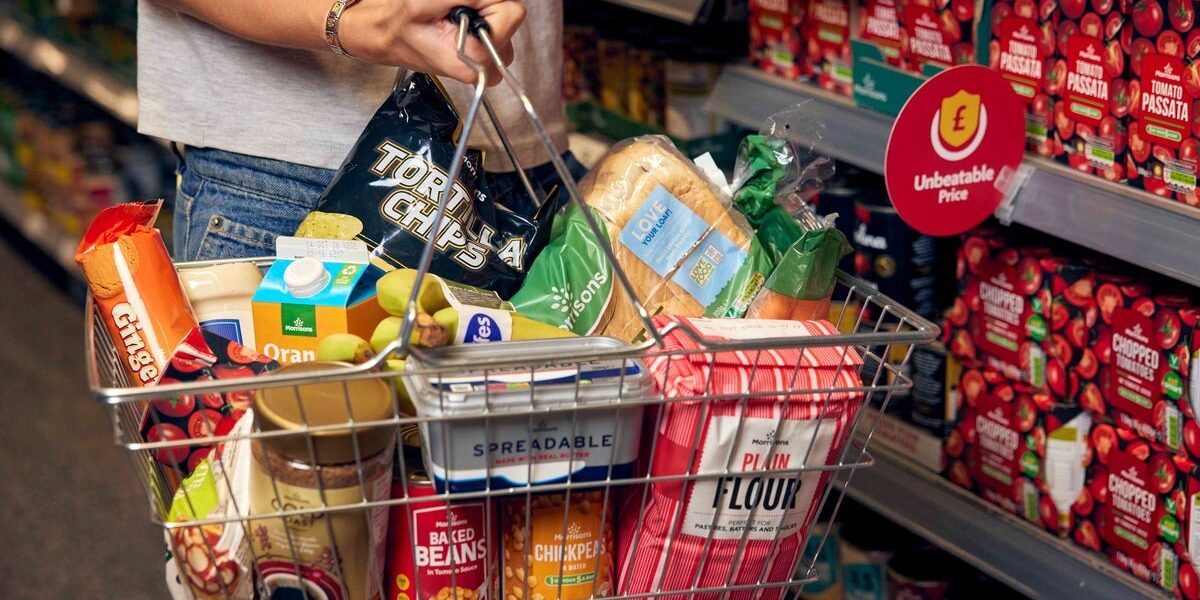 Morrisons Introduces New Price Pledge to Counter UK Supermarket Rivals Morrisons Introduces New Price Pledge to Counter UK Supermarket Rivals