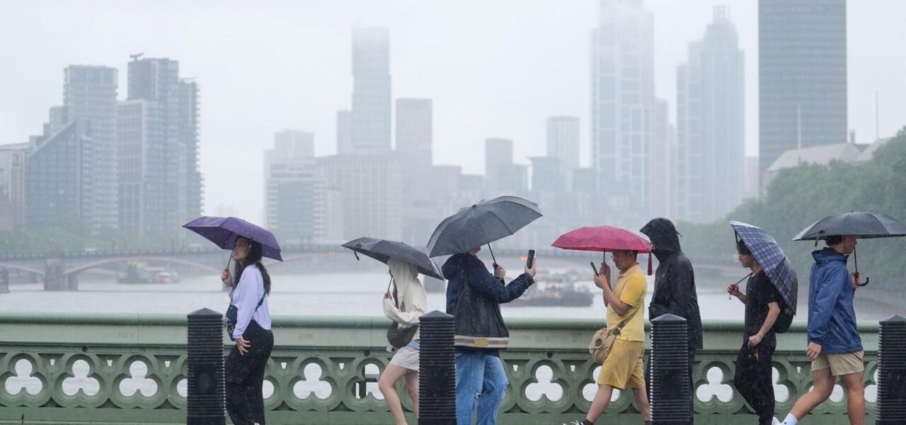 UK Faces Flash Flood Risk as Heavy Showers Forecast