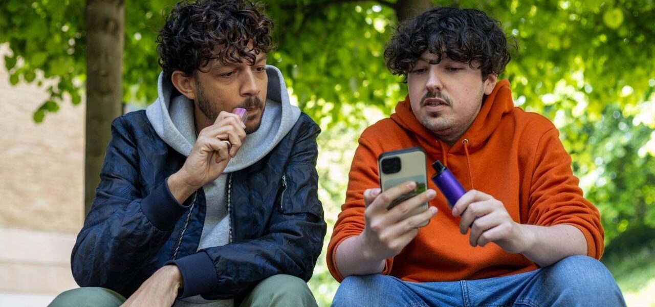 Nicotine Vapes Shown to be More Effective Than Traditional Quit Aids, Major Review Finds Nicotine Vapes Shown to be More Effective Than Traditional Quit Aids, Major Review Finds