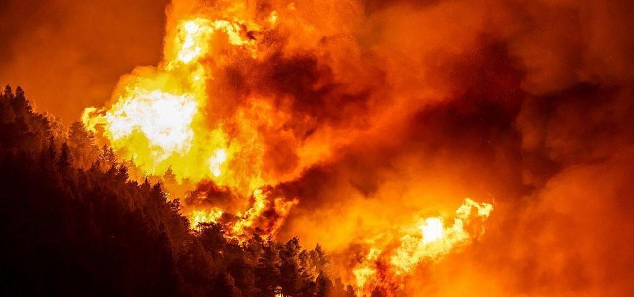 Massive Wildfire Near Omis Injures Dozens and Forces Evacuations Massive Wildfire Near Omis Injures Dozens and Forces Evacuations