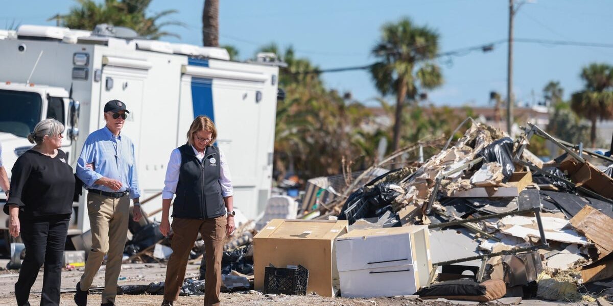 FEMA Crew Omitted 11 Homes with Trump Signs Post-Hurricane Milton, Watchdog Reveals FEMA Crew Omitted 11 Homes with Trump Signs Post-Hurricane Milton, Watchdog Reveals