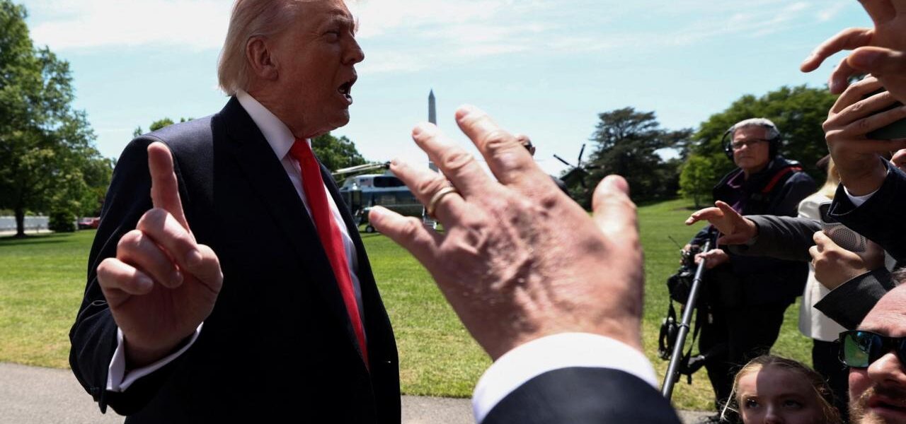 Trump’s Media Tactics: Identifying Questions That Trigger Silence Trump’s Media Tactics: Identifying Questions That Trigger Silence