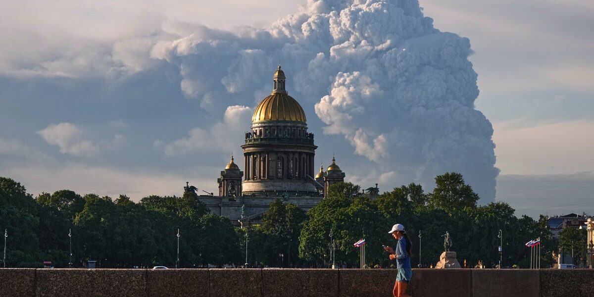 Ukraine Targets Russia’s Economy and Morale with Wildberries Attacks Ukraine Targets Russia’s Economy and Morale with Wildberries Attacks