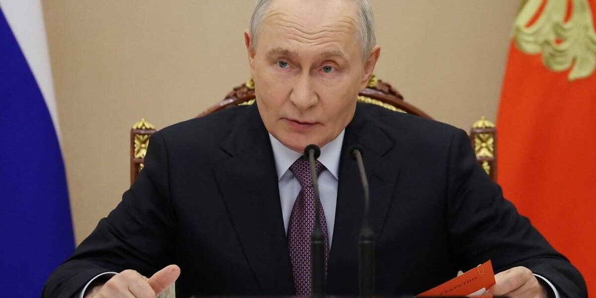 Ukraine-Russia War: Zelensky Warns of North Korean Troops Deployment Ukraine-Russia War: Zelensky Warns of North Korean Troops Deployment