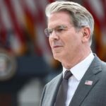 US Treasury Secretary Warns of Imminent Economic Isolation for Iran US Treasury Secretary Warns of Imminent Economic Isolation for Iran