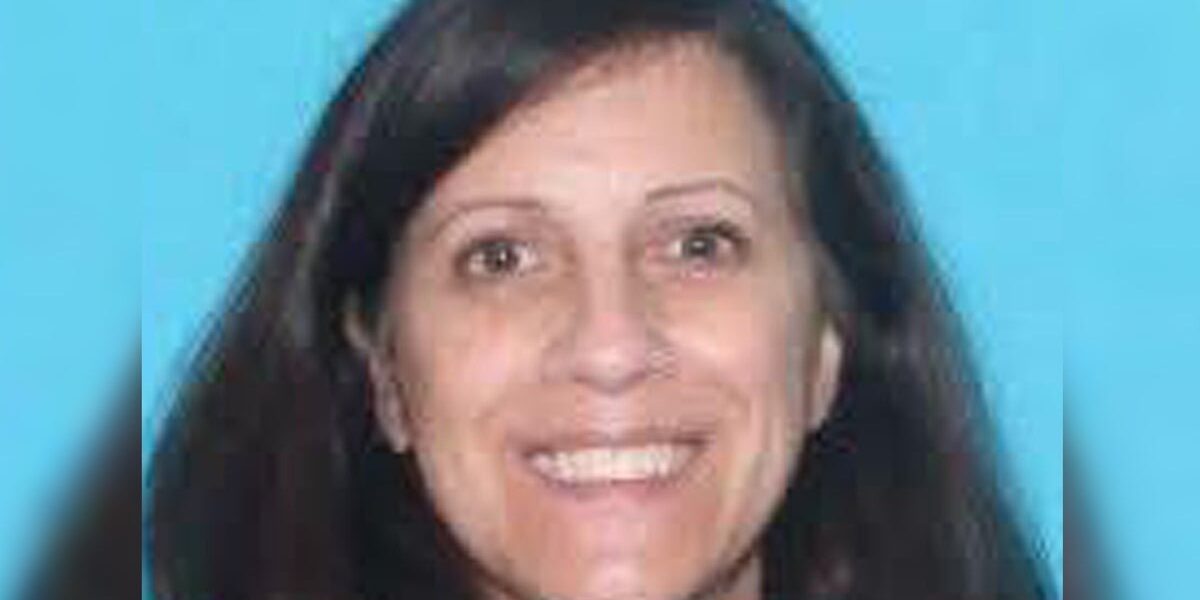 Massachusetts Woman Suspected in Police Officer’s Death Found Deceased in Apparent Murder-Suicide Massachusetts Woman Suspected in Police Officer’s Death Found Deceased in Apparent Murder-Suicide