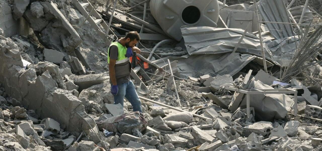 Nine Fatalities Reported in Israeli Strikes on Southern Lebanon