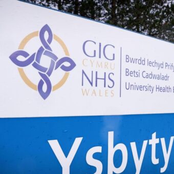 Nurse Accused of Deviating from Resuscitation Protocols, Inquest Reveals