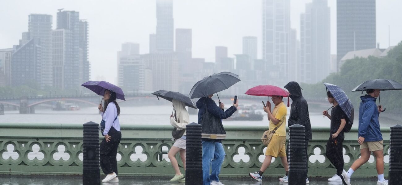 UK Faces Extreme Weather Swings and First Hosepipe Ban in 50 Years