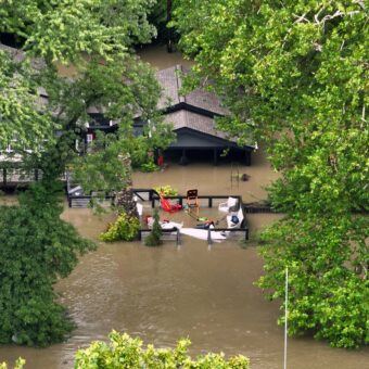 Indiana Flood Crisis: Hundreds Evacuated, Dozens Rescued from Rising Waters