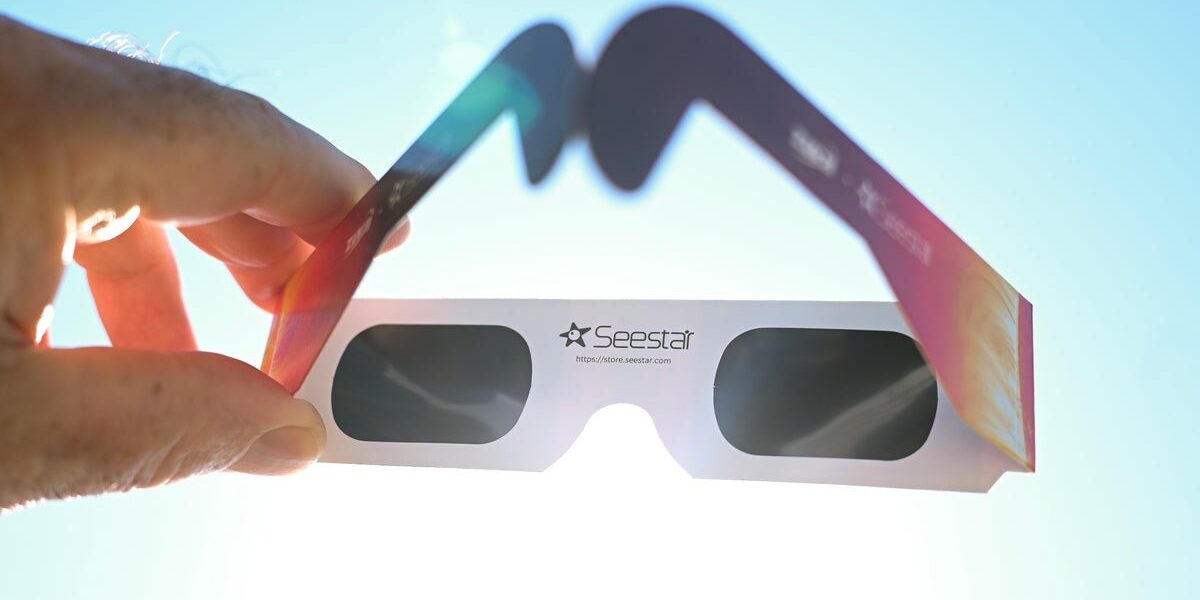 Solar Eclipse Dangers: Risks of Direct Sun Viewing During Eclipse Solar Eclipse Dangers: Risks of Direct Sun Viewing During Eclipse