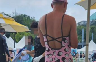 South Korean Man in Pink Swimsuit Sparks Online Debate Amid Heatwave South Korean Man in Pink Swimsuit Sparks Online Debate Amid Heatwave