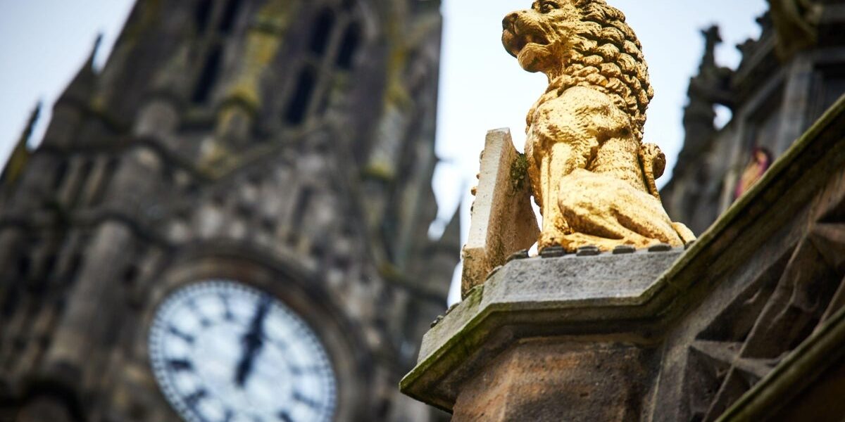 Commuter Belt House Prices: Key Hot and Cold Spots Revealed