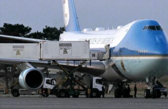 US President Secretly Switches Planes Amid Iran Threat Reports