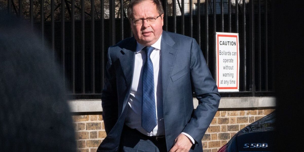 Moscow Recalls UK Ambassador Amid Rising Britain-Russia Tensions Moscow Recalls UK Ambassador Amid Rising Britain-Russia Tensions