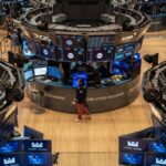 Wall Street Awaits Key Earnings Reports and Fed Meeting Minutes Wall Street Awaits Key Earnings Reports and Fed Meeting Minutes