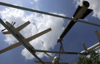 Yemen’s Houthis Strike Saudi Refinery Following Kingdom’s Defense Pact with Turkey and Pakistan