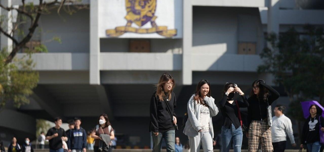 CUHK President Opens Path for Student Union Revival with Legal Registration CUHK President Opens Path for Student Union Revival with Legal Registration