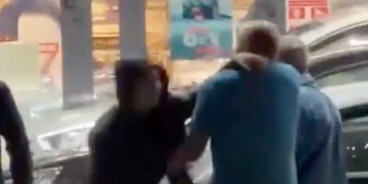 Putin Cracks Down on Protests Amid Fuel Shortages and Violence at Petrol Stations Putin Cracks Down on Protests Amid Fuel Shortages and Violence at Petrol Stations