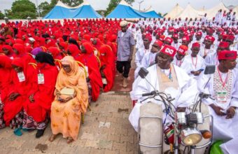 1,500 Couples Wed in Nigeria Mass Ceremony Aided by State 1,500 Couples Wed in Nigeria Mass Ceremony Aided by State