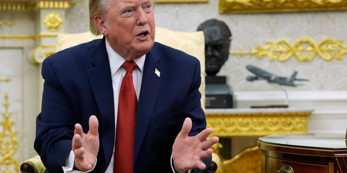 White House Intensifies Attack on CNN Reporter Amid Trump’s Press War