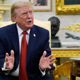 White House Intensifies Attack on CNN Reporter Amid Trump’s Press War
