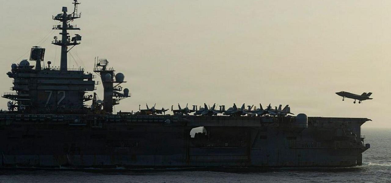 Concerns Rise Over USS Abraham Lincoln’s Prolonged Sea Deployment Concerns Rise Over USS Abraham Lincoln’s Prolonged Sea Deployment