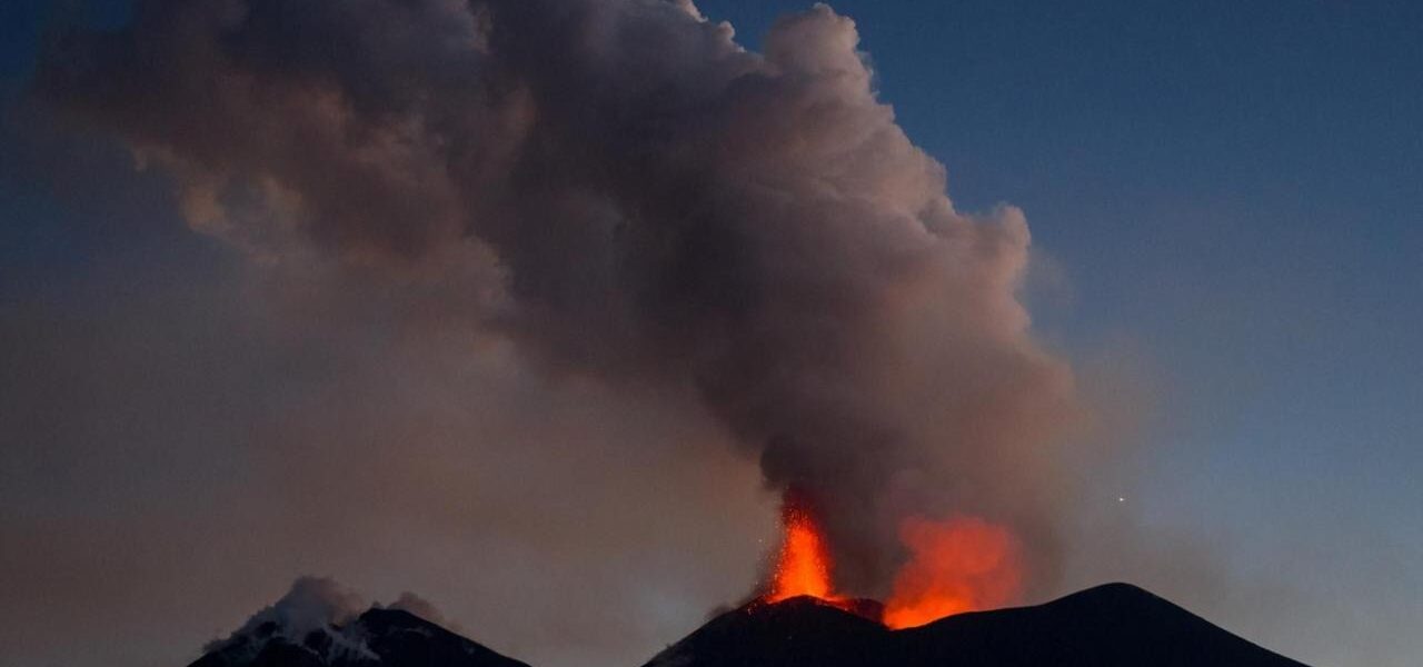 American Tourist Fatally Struck by Lightning on Mount Etna American Tourist Fatally Struck by Lightning on Mount Etna