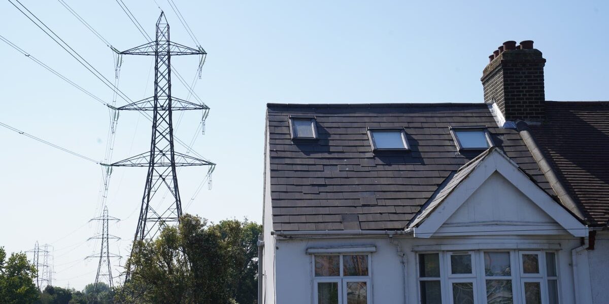UK Households to Save Up to £250 Annually on Energy Bills with New Pylons UK Households to Save Up to £250 Annually on Energy Bills with New Pylons