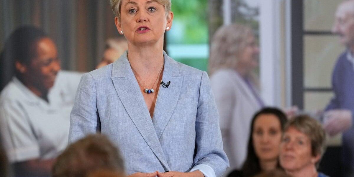Health Secretary Urges NHS to Prepare for Heatwave Crises Like Winter Flu Season Health Secretary Urges NHS to Prepare for Heatwave Crises Like Winter Flu Season