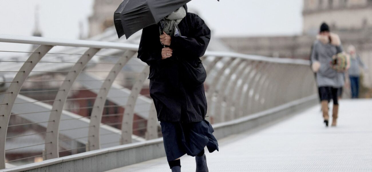 Imminent Thunderstorms and Heavy Rain Threaten England and Wales Imminent Thunderstorms and Heavy Rain Threaten England and Wales