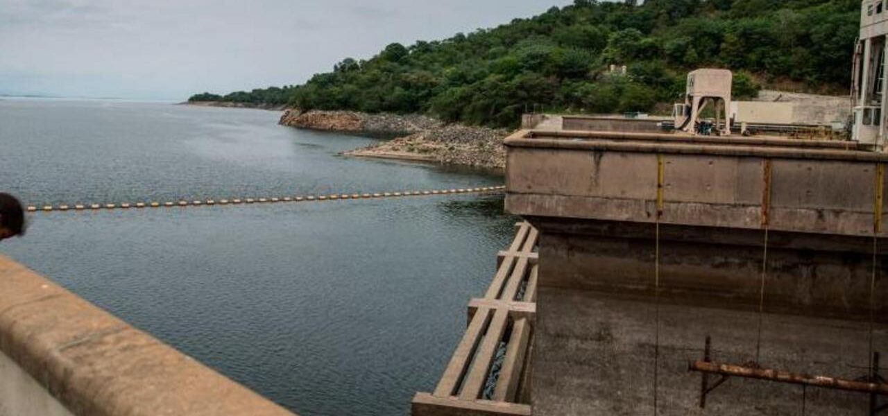 95 People Feared Missing After Boat Sinks in Zimbabwe’s Lake Kariba 95 People Feared Missing After Boat Sinks in Zimbabwe’s Lake Kariba