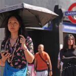 July Heatwave Deters UK Shoppers, High Street Footfall Drops 2.1% July Heatwave Deters UK Shoppers, High Street Footfall Drops 2.1%