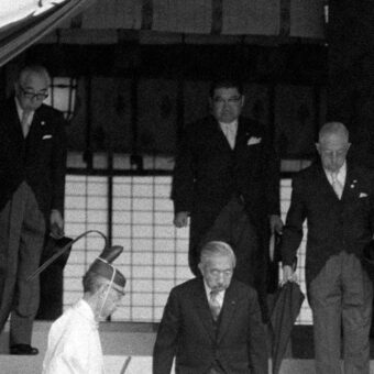 Japanese Defense Minister’s Yasukuni Shrine Visit Sparks Regional Tensions Japanese Defense Minister’s Yasukuni Shrine Visit Sparks Regional Tensions