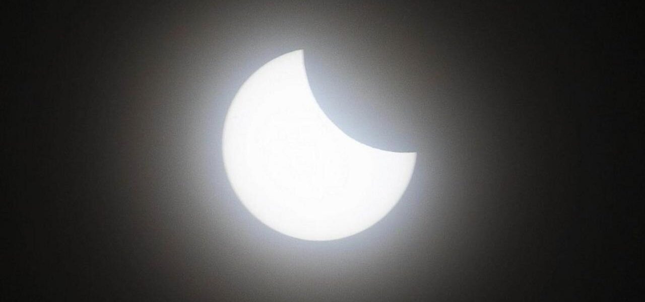 Partial Solar Eclipse Drives Footfall Despite Stagnant Bookings