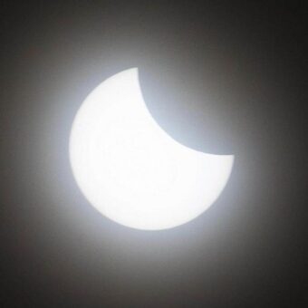 Partial Solar Eclipse Drives Footfall Despite Stagnant Bookings Partial Solar Eclipse Drives Footfall Despite Stagnant Bookings