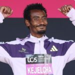 Ethiopian Runner Yomif Kejelcha Shatters Men’s Half Marathon World Record Ethiopian Runner Yomif Kejelcha Shatters Men’s Half Marathon World Record