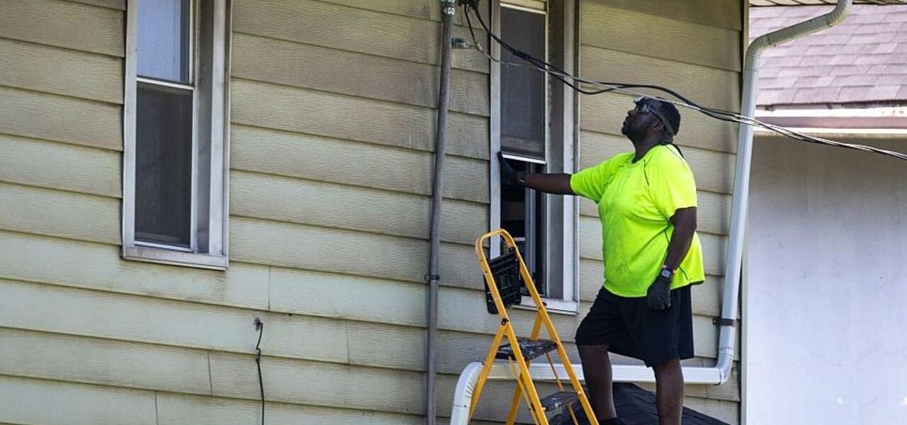Gary, Indiana Residents Demand Accountability After Prolonged Power Outage