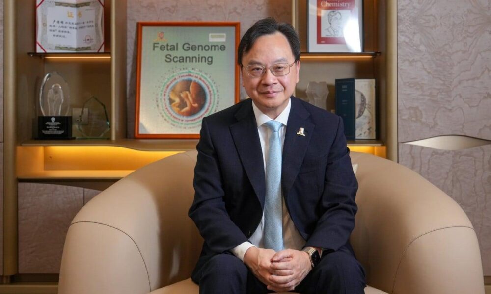 CUHK’s Dennis Lo Maintains Calm Amid Nobel Prize Speculation CUHK’s Dennis Lo Maintains Calm Amid Nobel Prize Speculation