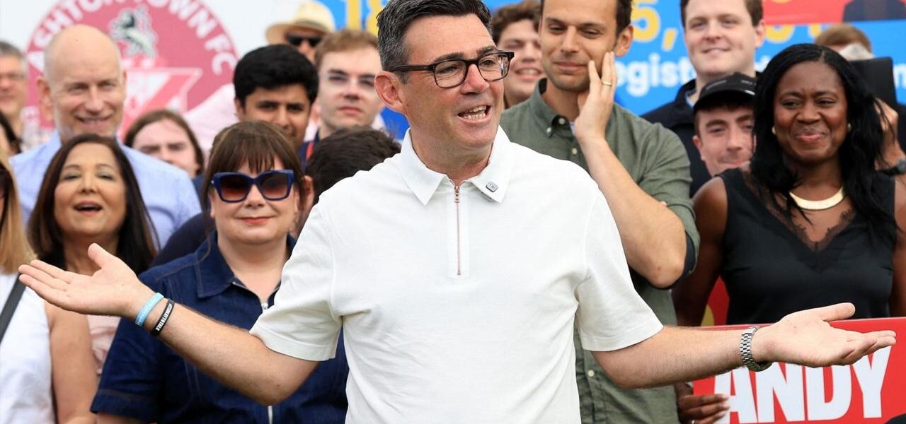 Andy Burnham’s Premiership: Will Casual Style Endure in No 10? Andy Burnham’s Premiership: Will Casual Style Endure in No 10?