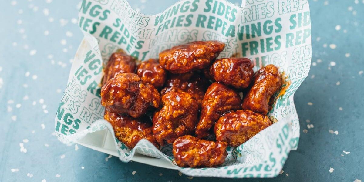 Wingstop Expands UK Presence Amid Intensifying Chicken Shop Competition