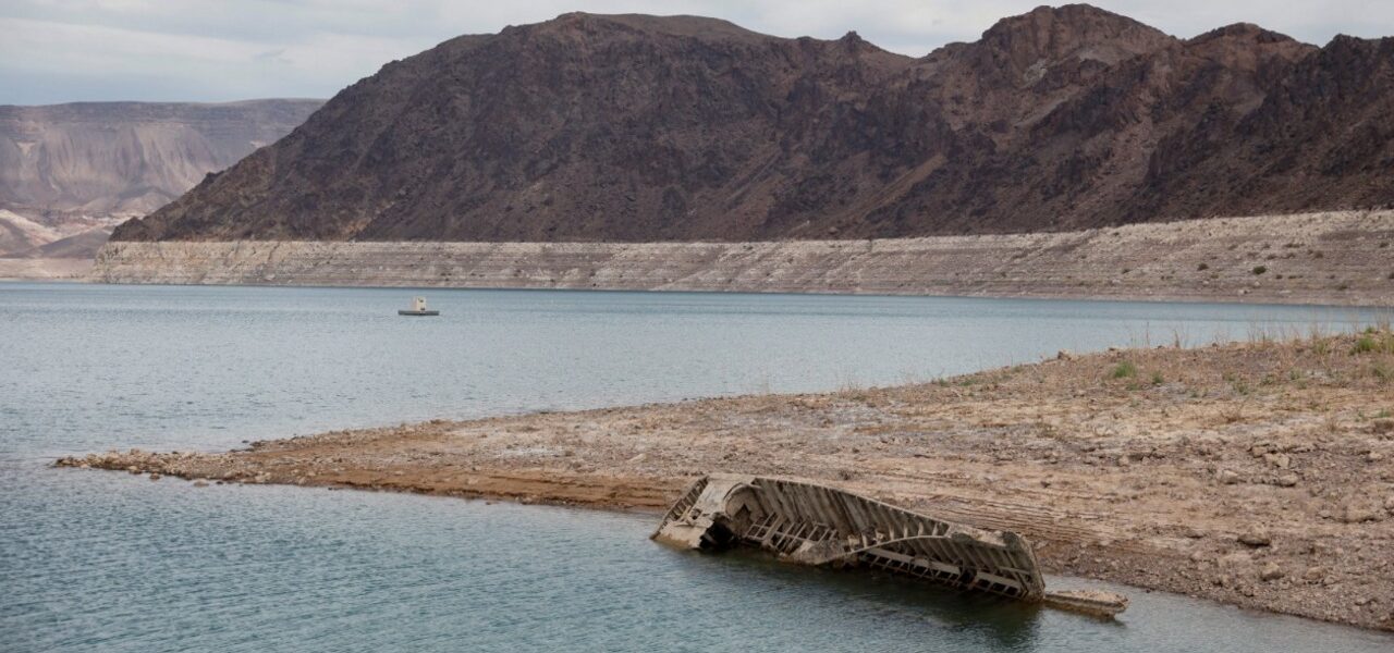 Human Remains Uncovered in Lake Mead as Water Levels Plummet Human Remains Uncovered in Lake Mead as Water Levels Plummet