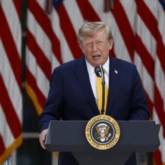US-Canada Trade Tensions Rise as Trump Threatens Auto Tariff Hike US-Canada Trade Tensions Rise as Trump Threatens Auto Tariff Hike