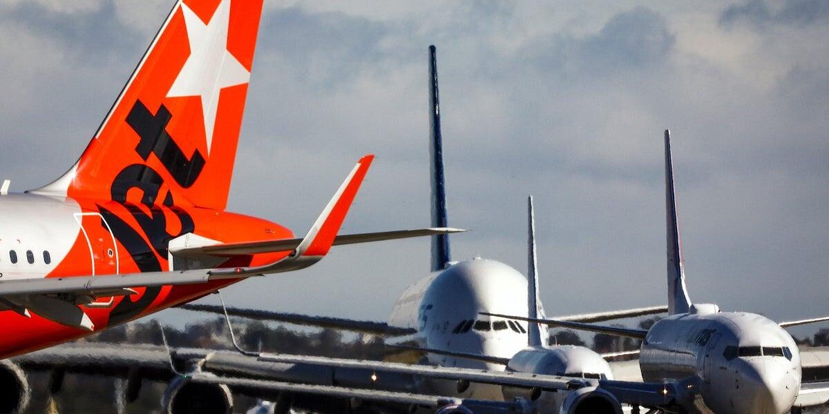 Near-Collision Incident Averted at Sydney Airport: Jetstar and Qatar Airways Planes Involved Near-Collision Incident Averted at Sydney Airport: Jetstar and Qatar Airways Planes Involved
