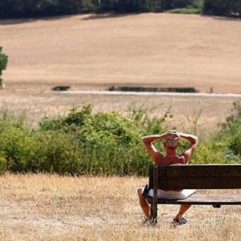 UK Heatwave Ends with Cooler Weekend Forecast UK Heatwave Ends with Cooler Weekend Forecast