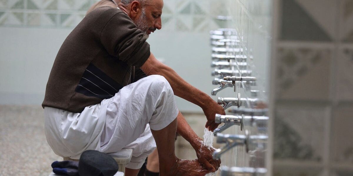 Dallas Airport Abandons Plans for Additional Islamic Ablution Stations Amid Funding Threat