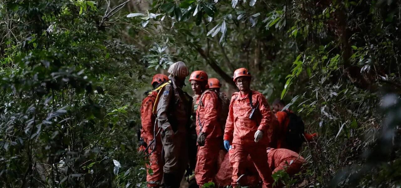Tragedy Strikes: Four Confirmed Dead in Rio de Janeiro Helicopter Crash Tragedy Strikes: Four Confirmed Dead in Rio de Janeiro Helicopter Crash